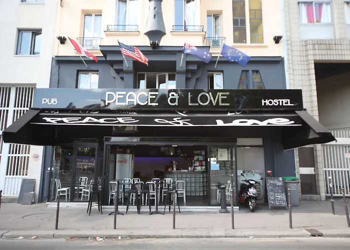 Peace & Love Hostel París